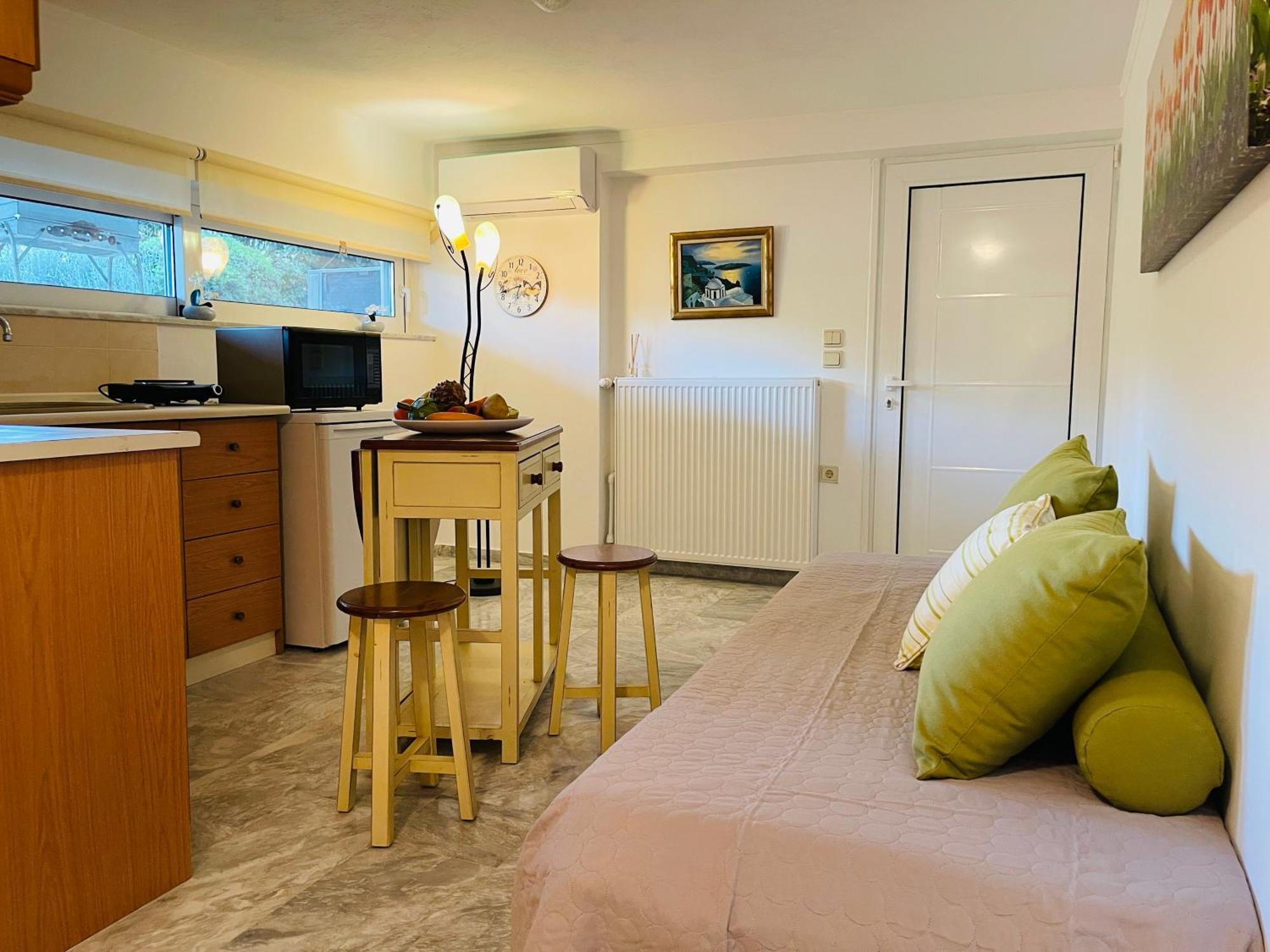 Apartamento Erotospilia Porto Rafti Near The Athens Airport Exterior foto